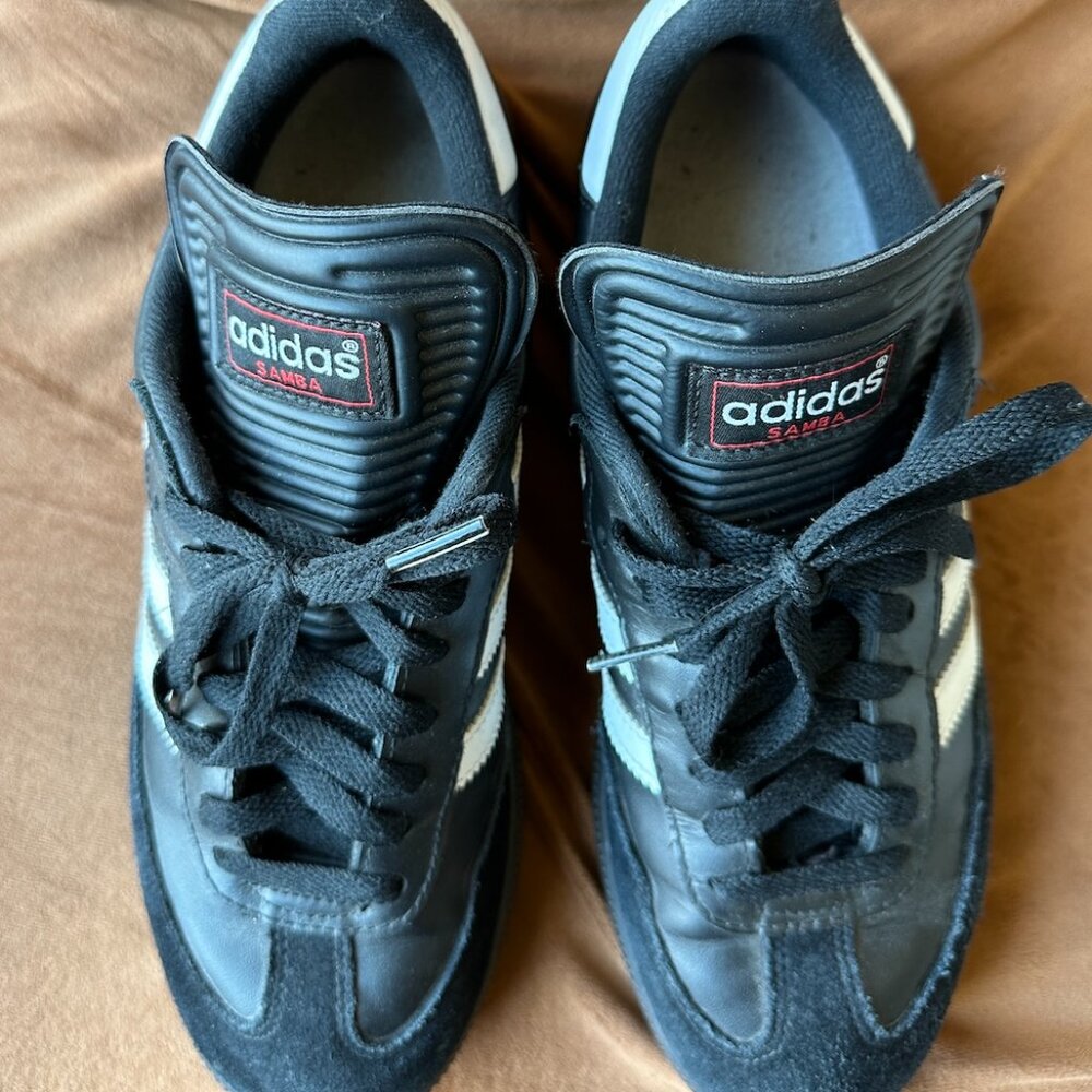 ADIDAS Sambas | Black and White Dark Sole Athletic Shoes, Size 7.5, like new